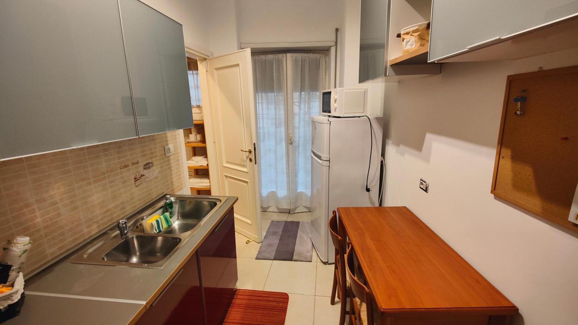 Sergio Tourist Rental Close Tiburtina Station 罗马 外观 照片